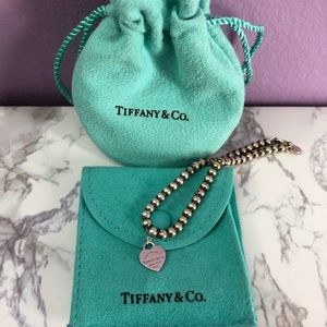 Return to Tiffany mini heart tag bead bracelet
